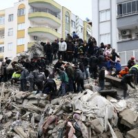 Mbi 11 mijë e 200 të vdekur nga tërmetet në Turqi dhe Siri