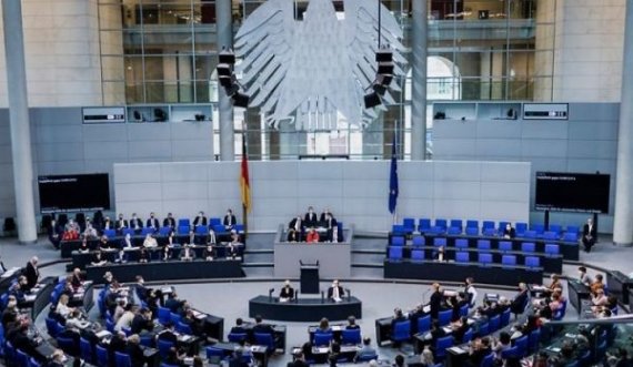 GP i SPD-së miraton në Bundestag qëndrimin për anëtarësimin e Kosovës dhe fqinjëve në BE