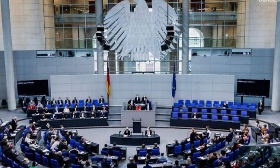 GP i SPD-së miraton në Bundestag qëndrimin për anëtarësimin e Kosovës dhe fqinjëve në BE