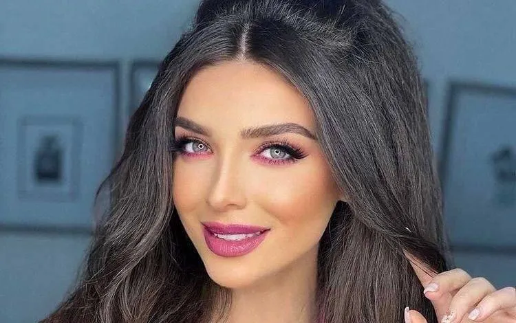 Diola Dosti tregon se si ra në dashuri me një 77 vjeçar,
