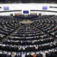 Parlamenti Evropian u bën thirrje Kosovës dhe Serbisë të avancojnë në procesin e dialogut
