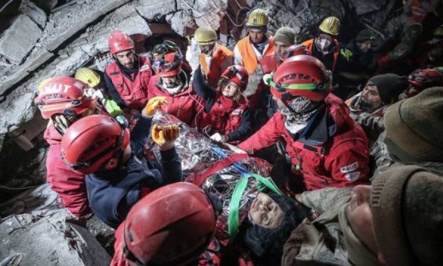 116 orë nga tërmetet, në Turqi shpëtohen edhe 3 persona