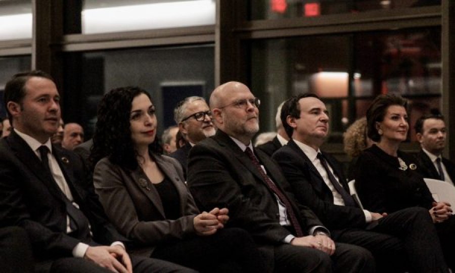 Në ambasadën amerikane u festua 'Dita e Pavarësisë  së Kosovës'