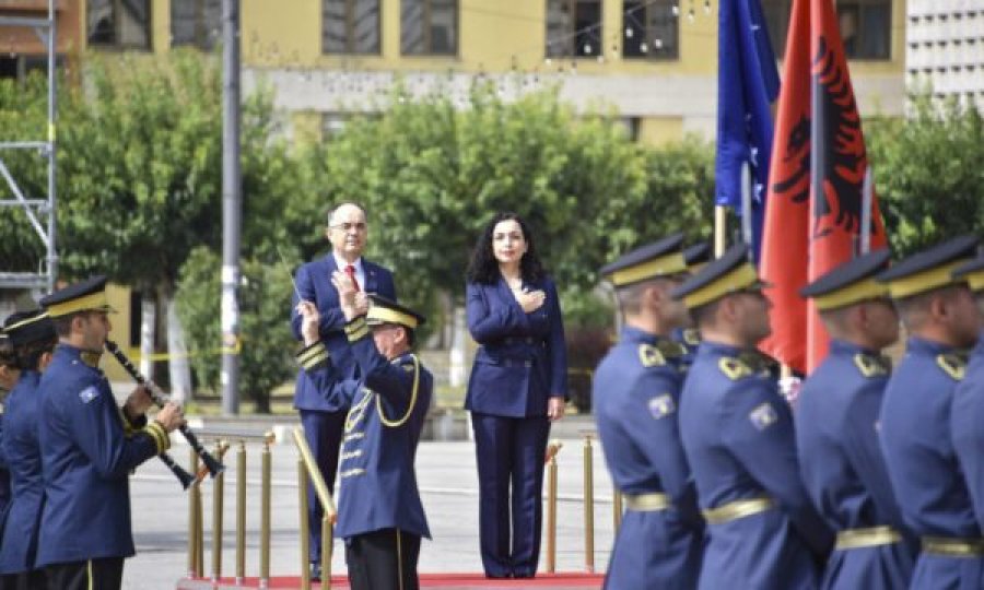 Presidenti i Shqipërisë sot do të jetë në Kosovë, pritet nga Vjosa Osmani
