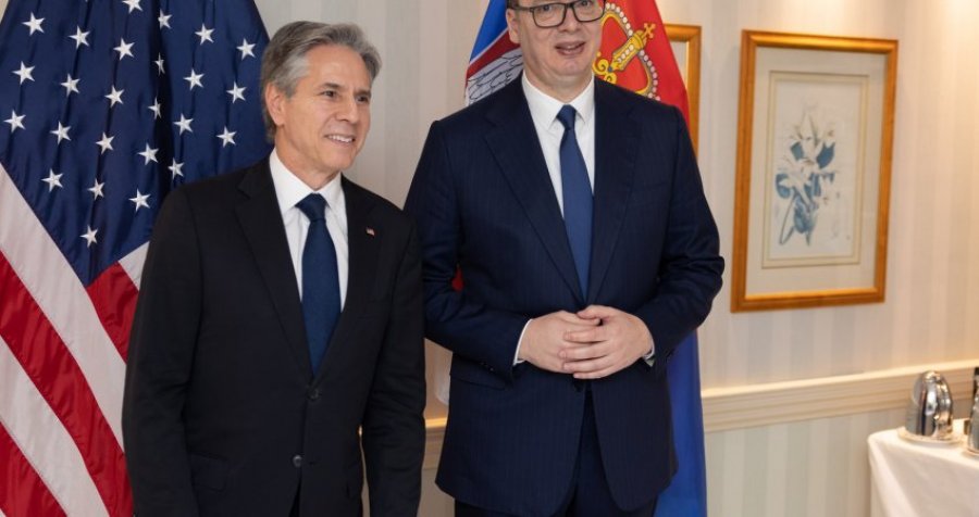 Raportet Kosovë-Serbi, Blinken: Takim produktiv me Vuçiqin