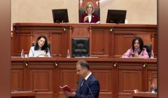 Përjashtimi i deputetëve të PD, Boçi debaton me Nikollën: Ke urdhër nga kryeministri tradhtar!