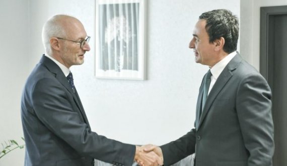 Guerot e zbulon se Kurti vetë i ftoi diplomatët për t’u parë në ZKM