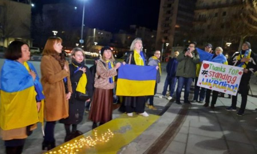 Gazetarët ukrainas falënderojnë Kosovën