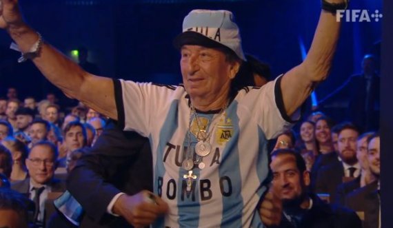 Tifozët argjentinas fitojnë 'Çmimin si fansat më të zjarrtë' te FIFA