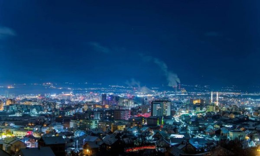 Në Prishtinë mbrëmë u dëgjua një zhurmë e çuditshme që shqetësoi banorët