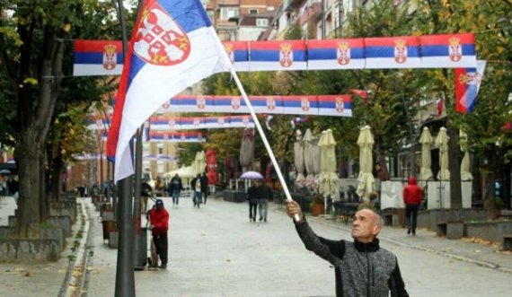Protesta  e së hënës  nga serbët në Veri ndryshon orarin,  mbahet të dielën për shkak të punës  
