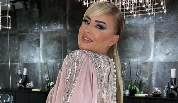 Shqipe Abazi e uron bashkëshortin: U plakshim bashkë