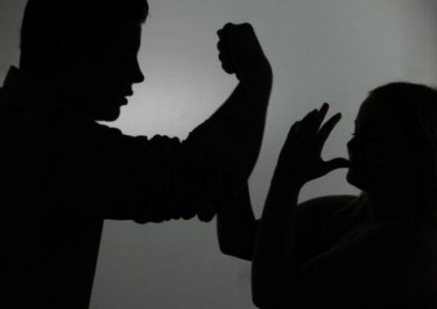 Prizren: Rrahu bashkëjetuesen e mitur, arrestohet një person