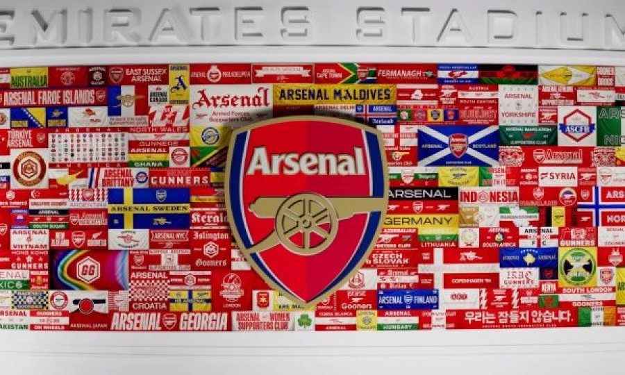 Pjesë e stadiumit Emirates të Arsenalit  tashmë edhe flamuri i Kosovës 