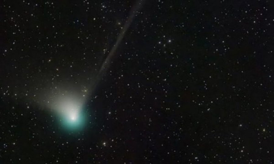 Bota me sy nga qielli, me 12 janar po vjen kometa e gjysëm shekullit