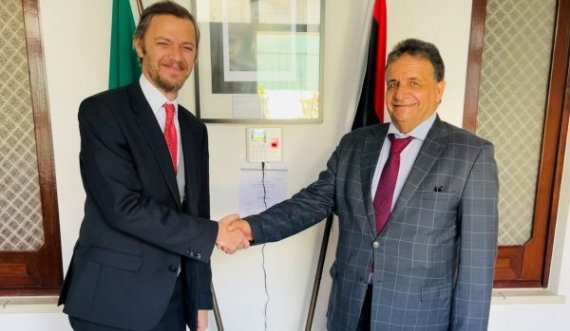 Ambasadori i Kosovës në Portugali pritet në Ambasadën e Libisë