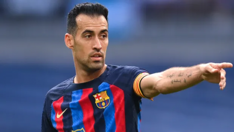 Busquets mund të bëhet shok skuadre me Ronaldon