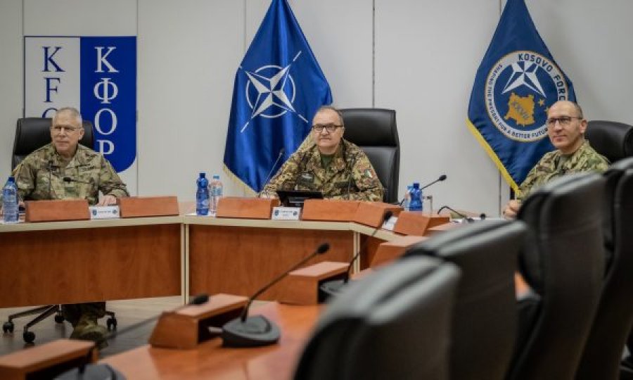 Komandanti i KFOR-it: Situata e sigurisë në Kosovë e qetë e paqëndrueshme dhe e paparashikueshme