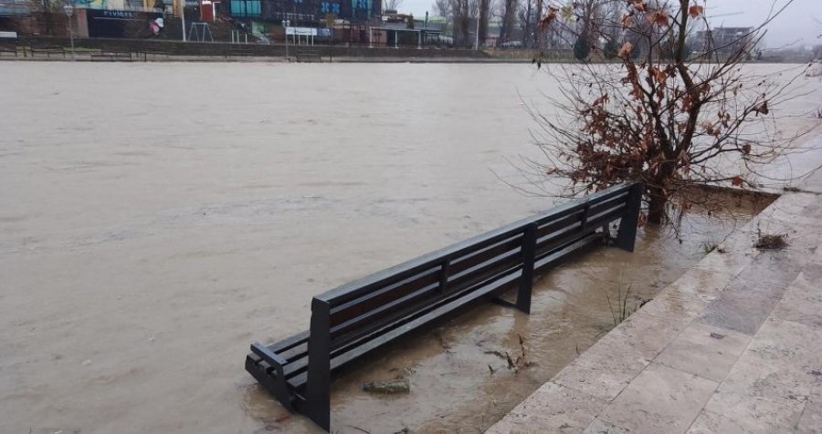 Mitrovica shpall gjendje emergjente