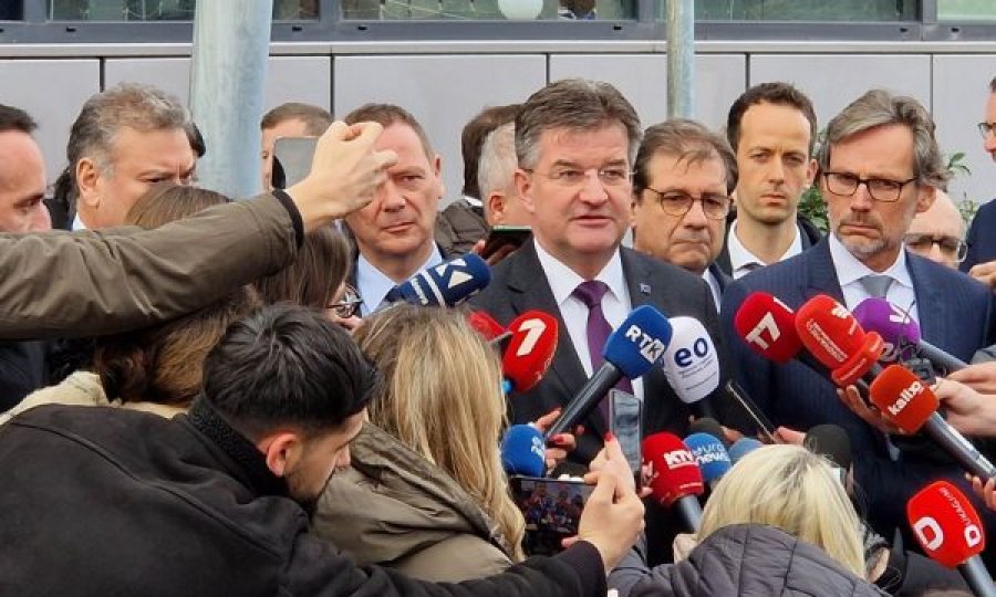 Më shumë se dy orë diskutim me Kurtin flet Miroslav Lajçak: Takim i gjatë e i hapur, por jo i lehtë, kemi pritur kuptim më të mirë të mundësisë që ofron propozimi