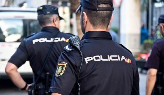 Plasë sherri mes shqiptarëve në Spanjë,  në përleshjen me thika arrestohet 25-vjeçari