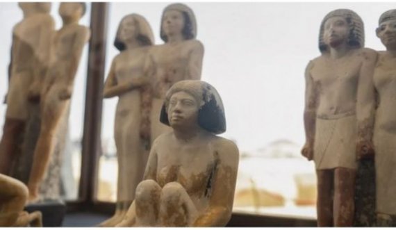 Zbulohen katër varre faraonësh dhe një mumje