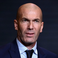  Katër skuadra  në pritje për Zinedine Zidane , nëse nuk ndodhë rikthimi i tij te Real Madridi