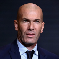 Katër skuadra në pritje për Zinedine Zidane , nëse nuk ndodhë rikthimi i tij te Real Madridi