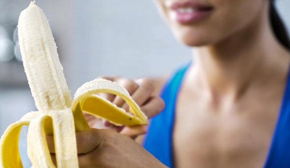 Ekspertët tregojnë disa përparësi pse është mirë që të hani banane