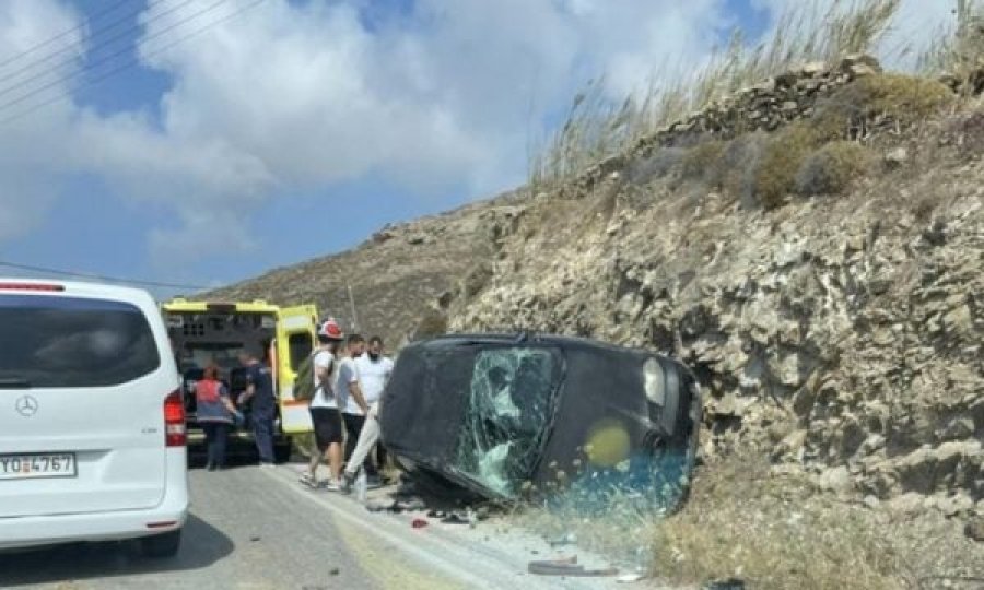 Vdes 27-vjeçari shqiptar në Greqi, u përmbys me veturë