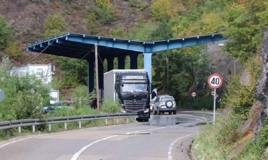 Forca të shtuara të Policisë dërgohen në pikën kufitare në Jarinjë