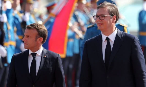 Serbia nënshkruan marrëveshje me Francën