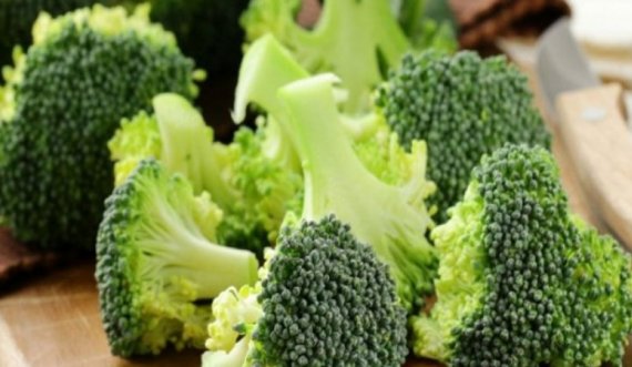 Brokoli ushqim i preferuar, forcon stomakun