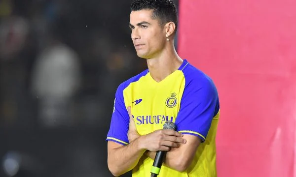 FIFA ia bllokon merkaton ekipit të Ronaldos, Al Nassr