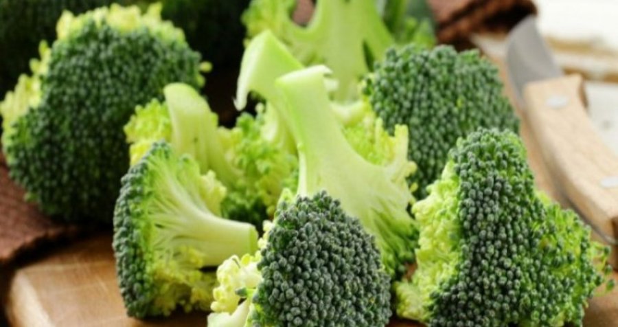 Brokoli ushqim i preferuar, forcon stomakun
