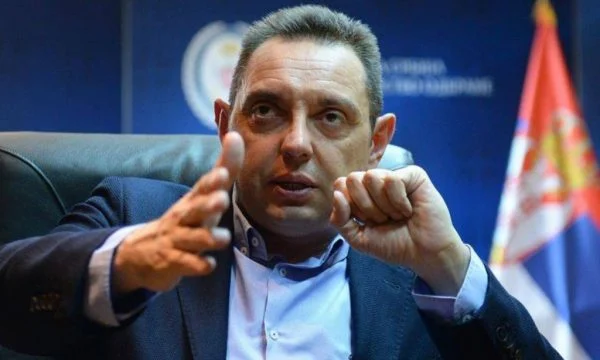 Ja kush thotë: Vulin do t’i bashkohet Vuçiqit dhe Sheshelit