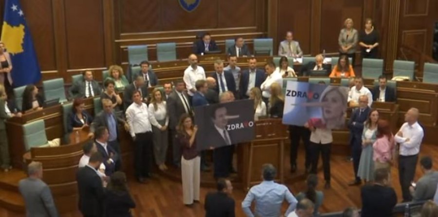 Në Kuvendin e Kosovës tensionet janë rikthyer përsëri