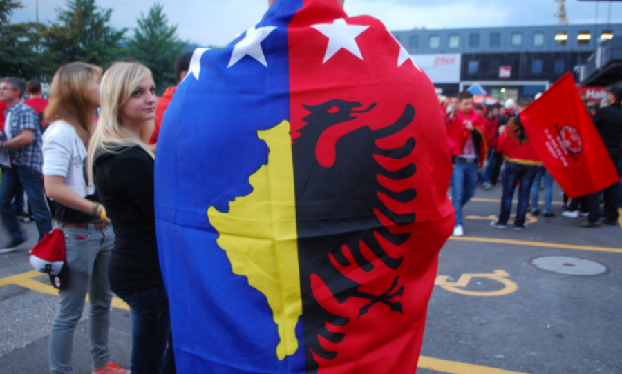 Kosova dhe Shqipëria kanë interesa  të përbashkëta jetike përkundër konflikteve individuale dhe të qeverive, në Tiranë dhe në Prishtinë