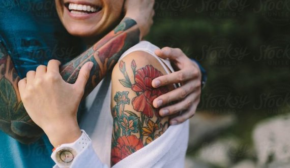 Paralajmërojnë shkencëtarët: Tatuazhet e shkaktojnë këtë sëmundje vdekjeprurëse