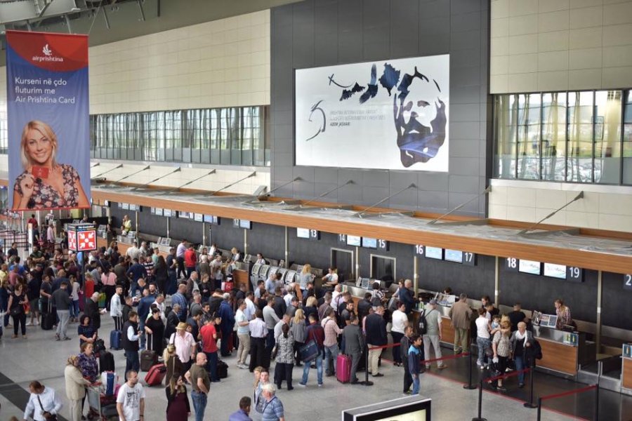 Aeroportit Ndërkombëtar të Prishtinës do t’i shtohen porta të reja