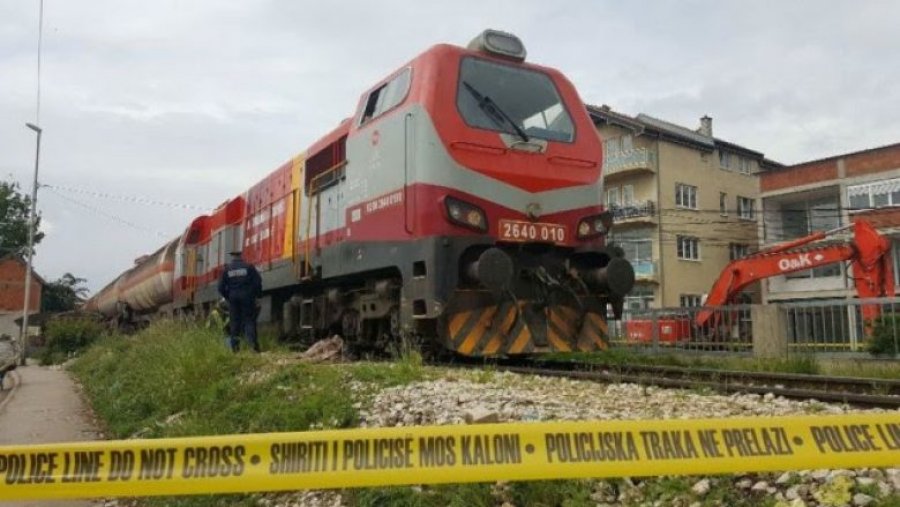 Klinë: U godit nga treni, vdes një person