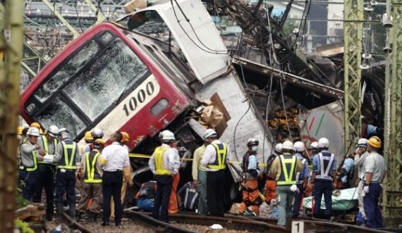 Shkon mbi 280 numri i viktimave nga përplasja e trenave, janë edhe qindra të plagosur