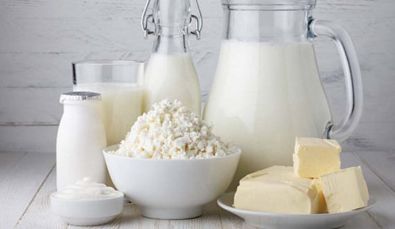 Qumështi i yndyrshëm, ajka, jogurti dhe djathi pakësojnë rrezikun për diabet, tipi 2
