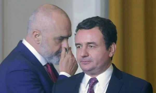  Alarmon Kryeministri  Edi Rama: Po qarkullojnë dokumente, është në lojë fati i Kosovës