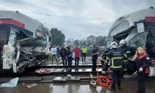 Dy tramvajë përplasen në Turqi, lëndohen mbi 20 persona
