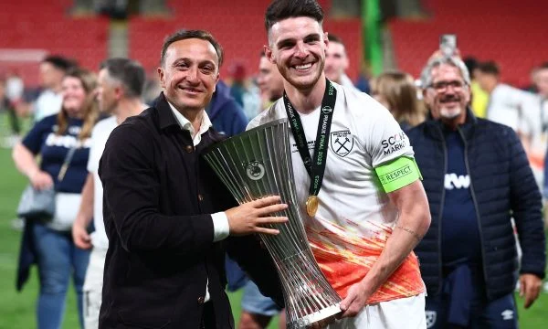 Declan Rice gjithnjë e më afër Arsenalit