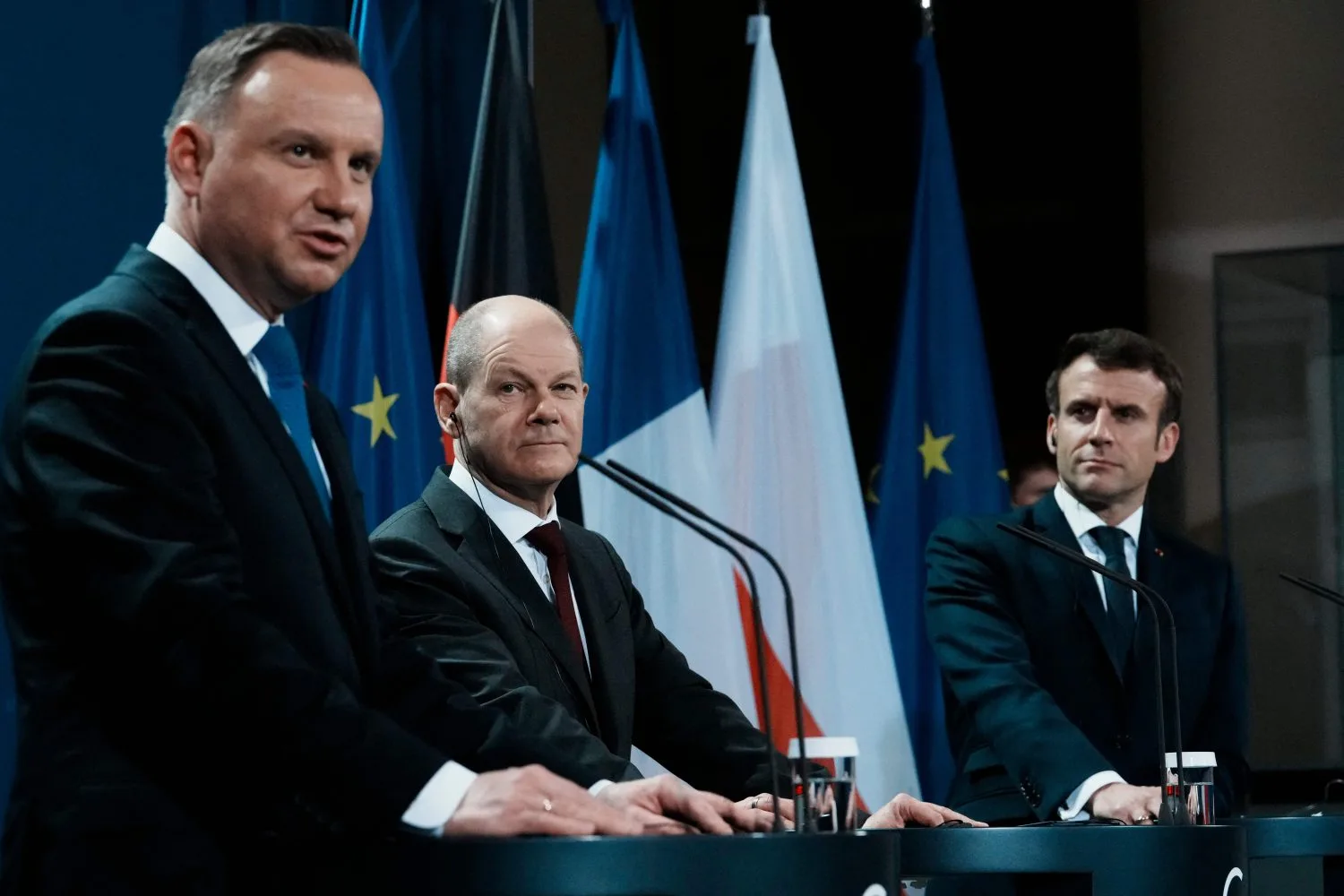 Ja pse Macron, Scholz dhe Duda u takuan në Paris