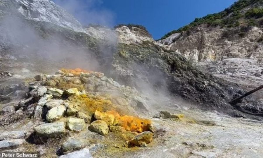 Paralajmërimi i shkencëtarëve: Mund të shpërthejë supervullkani