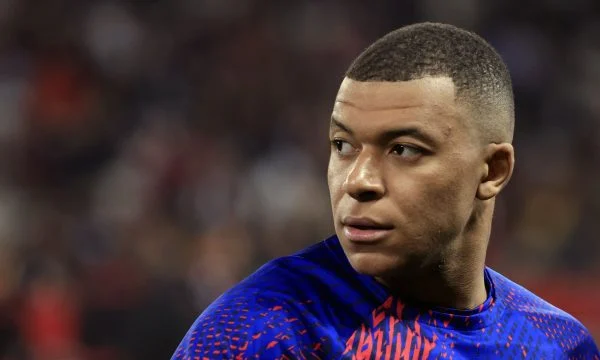 Ja si po tensionohet situata me PSG-në, Mbappe po largohet drejt Realit