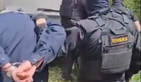 Publikohet video kur tre policët e Kosovës arrestohen nga forcat serbe 
